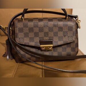 lv purse
